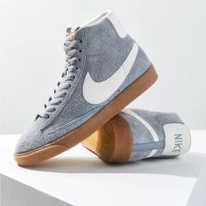 Nike Blazer Mid Vintage Suede Sneaker